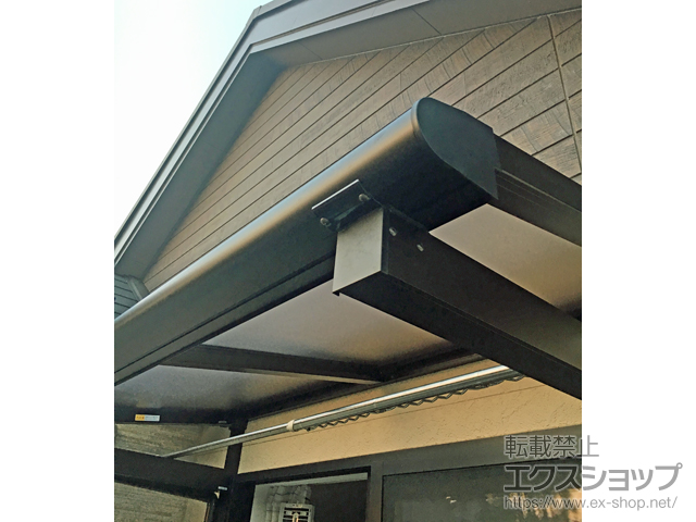 埼玉県さいたま市ののバルコニー・ベランダ屋根 ヴェクターテラス F型 ルーフタイプ 単体積雪〜20cm対応 施工例