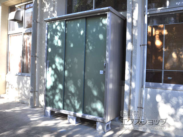 東京都世田谷区のの物置・屋外倉庫 エスモ 一般型 1497×650×1959 ESE-1506A-EG 施工例