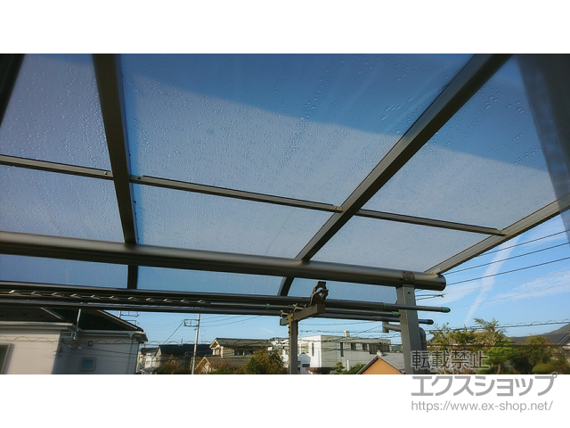 神奈川県秦野市ののバルコニー・ベランダ屋根 ヴェクターテラス R型 屋根タイプ 単体 積雪〜20cm対応 施工例