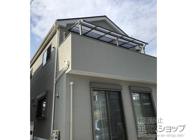 静岡県三島市ののバルコニー・ベランダ屋根 スピーネ R型 屋根タイプ 単体 積雪〜20cm対応 施工例