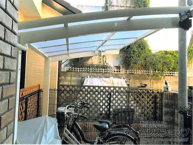 兵庫県伊丹市ののサイクルポート・駐輪場 フーゴRミニ (ラウンドスタイル) 積雪〜20cm対応 施工例