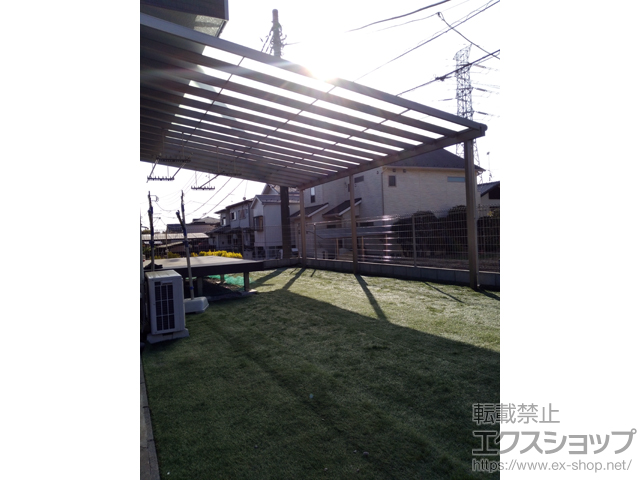 埼玉県入間市ののテラス屋根 レボリューA F型 テラスタイプ 連棟 積雪〜20cm対応 施工例