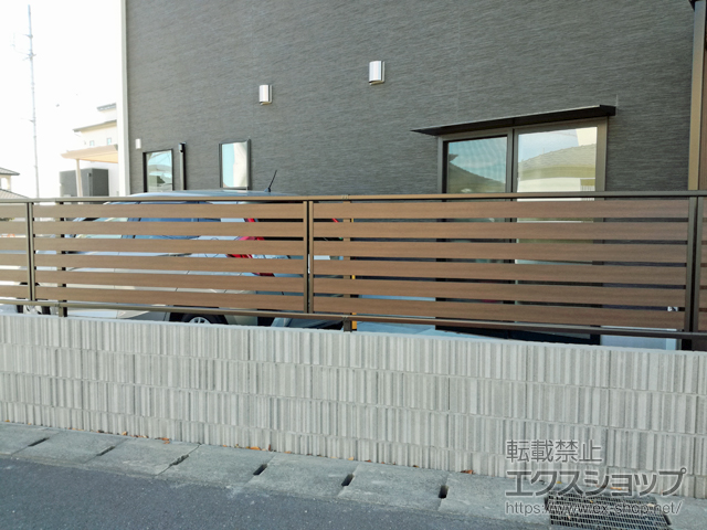 静岡県焼津市ののフェンス・柵 モクアルフェンス 横板タイプ 自由柱 施工例