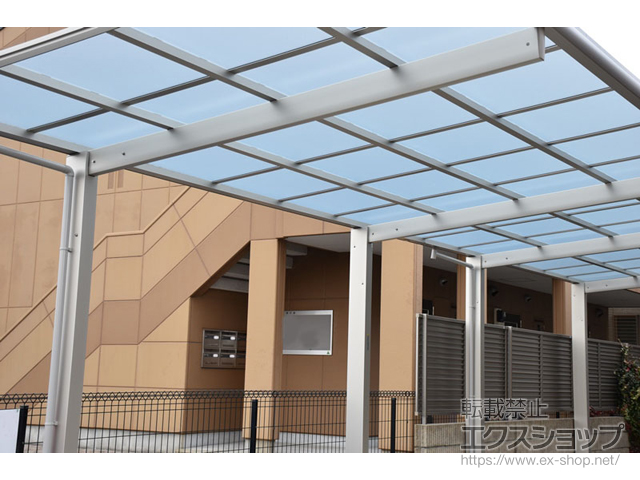 愛知県稲沢市ののカーポート エフルージュグラン 縦連棟　積雪〜20cm対応 施工例