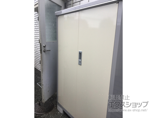 東京都杉並区のの物置・屋外倉庫 アイビーストッカー 1100×515×1603 BJX-115D-FW 施工例