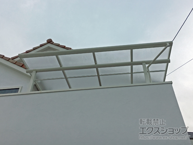 大阪府枚方市ののバルコニー・ベランダ屋根 ヴェクターテラス F型 屋根タイプ 単体 積雪〜20cm対応 施工例