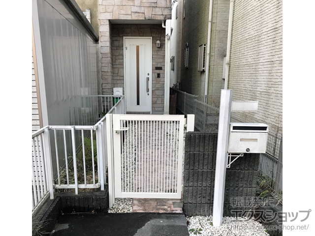 神奈川県鎌倉市のの門扉 プレスタ門扉 2型 細たて桟 片開き 柱使用 施工例