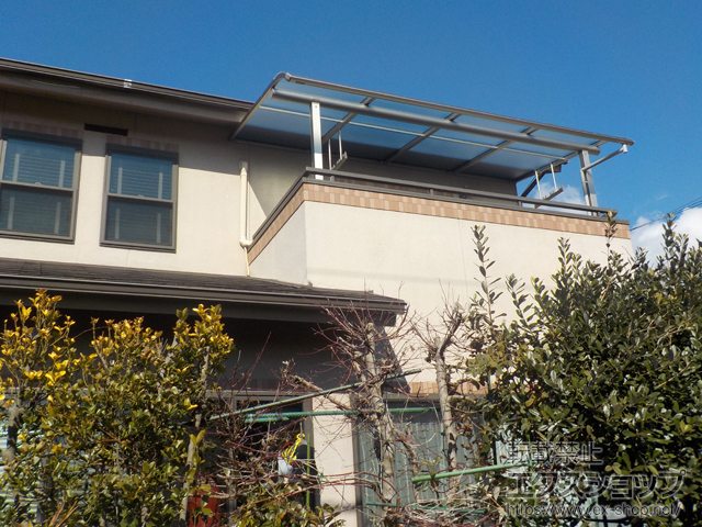 愛媛県松山市ののバルコニー・ベランダ屋根 ヴェクターテラス R型 屋根タイプ 単体 積雪〜20cm対応 施工例