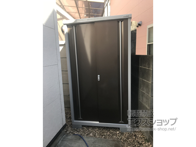 東京都世田谷区のの物置・屋外倉庫 シンプリー 一般型 1100×515×1903 MJX-115EP-TB 施工例