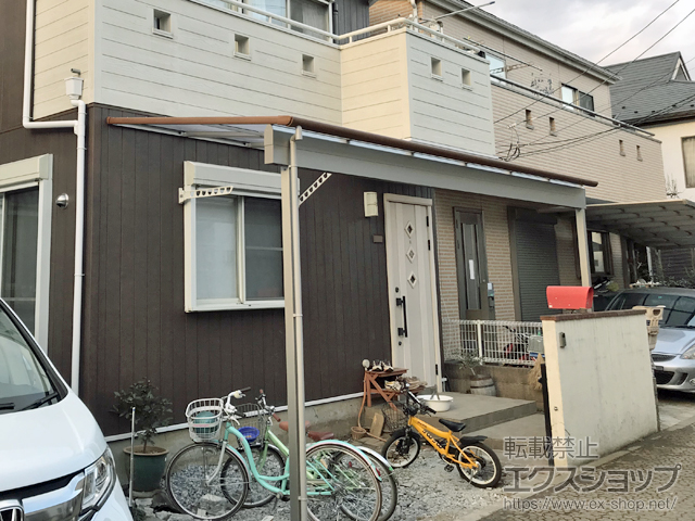 埼玉県志木市ののテラス屋根 ヴェクターテラス F型 屋根フレーム木調色タイプ テラスタイプ 単体 積雪〜20cm対応 施工例