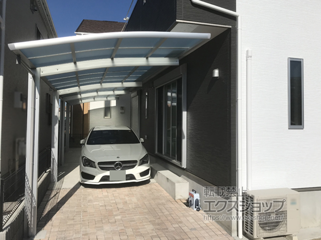 千葉県松戸市ののカーポート レイナポートグラン 縦連棟　積雪〜20cm対応 施工例