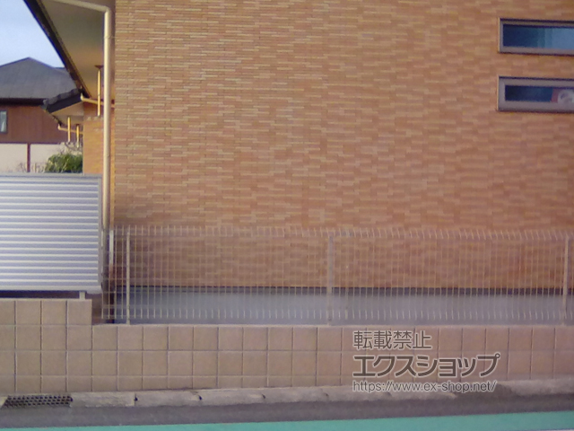 鹿児島県鹿児島市ののフェンス・柵 メッシュフェンス G10-R 自由柱 施工例