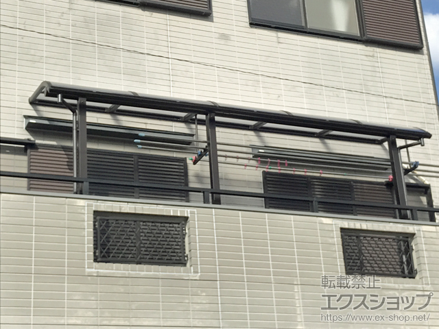 大阪府富田林市ののバルコニー・ベランダ屋根 プレシオステラス R型 屋根タイプ 連棟 積雪〜20cm対応 施工例