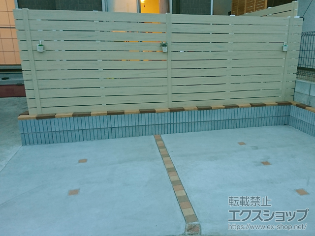 埼玉県入間市ののフェンス・柵 アーバンフェンス 10段横張り 隙間10mm 施工例