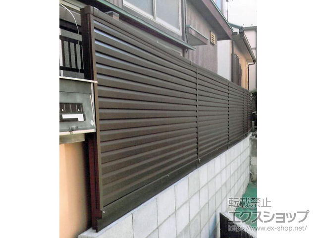 東京都品川区ののフェンス・柵 ミエーネフェンス 目隠しルーバータイプ 自由柱 施工例