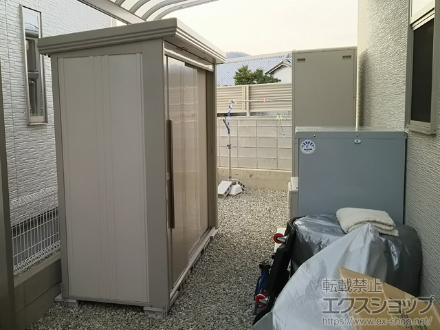 和歌山県海南市のの物置・屋外倉庫 Mr.ストックマンダンディ 一般型 2532×890×2110 ND-2508-W 施工例