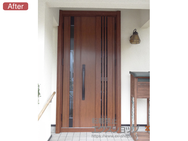 兵庫県川西市のLIXIL リクシル（トステム）の玄関ドア リシェント 玄関ドア3 断熱K2仕様 親子仕様(ランマ無)R M83型 ※カザスプラス仕様 施工例