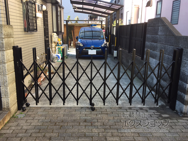 神奈川県横浜市ののカーゲート トリップゲート RB型 ノンレール 片開き 32S 施工例