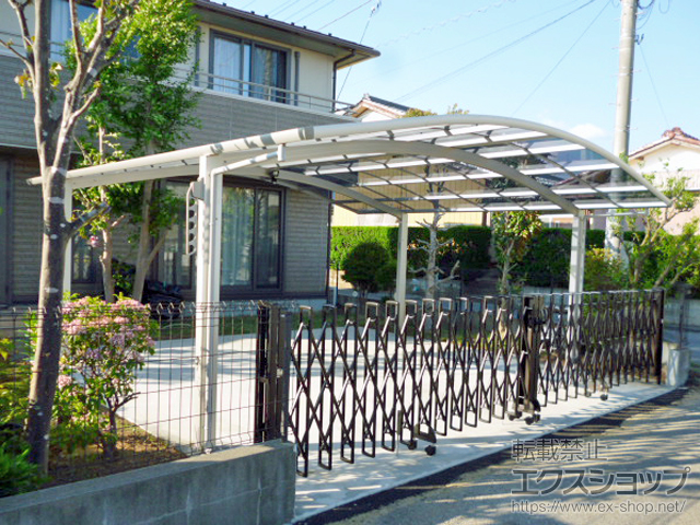 千葉県八街市ののカーゲート レイオス4型 ノンレール 両開き 30-30W 施工例