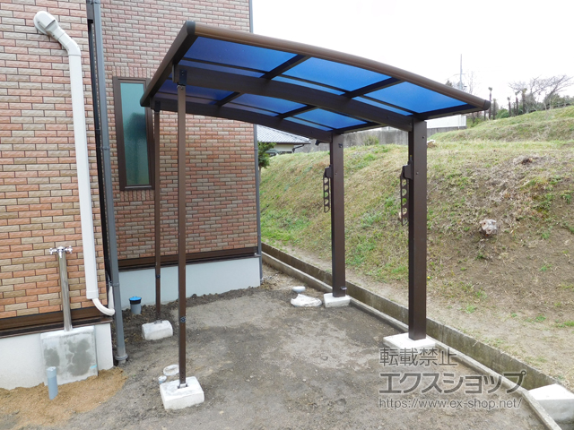 大阪府岸和田市ののサイクルポート・駐輪場 プレシオスポート ミニ 積雪〜20cm対応 施工例