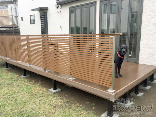 神奈川県藤沢市ののウッドデッキ リウッドデッキ 200 施工例