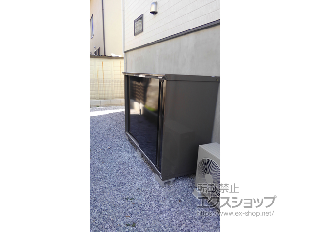 東京都町田市のの物置・屋外倉庫 ナイソーシスター　1740×720×1303 KMW-177C-P 施工例