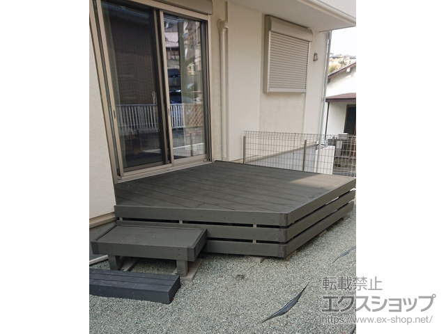 神奈川県横浜市ののウッドデッキ リウッドデッキ 200 ※斜めカット 施工例