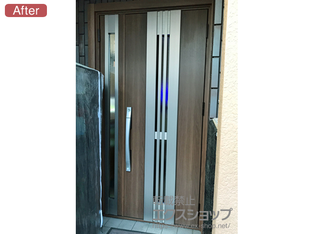 東京都羽村市のの玄関ドア 【特注】リシェント玄関ドア3 断熱K4仕様 親子仕様(ランマ無)R Ｍ84型※手動仕様 施工例