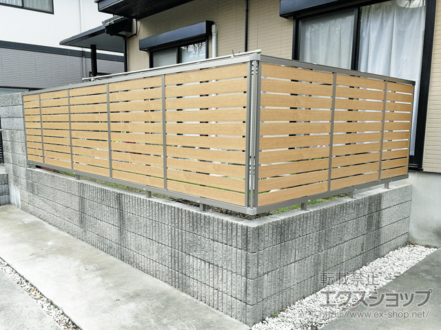 千葉県千葉市のの二重窓（内窓）、フェンス・柵 セレビューフェンス RP3型 自在柱 施工例