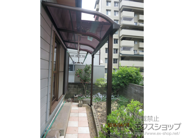 大阪府吹田市ののテラス屋根 ヴェクターテラス R型 テラスタイプ 単体 積雪〜20cm対応 施工例