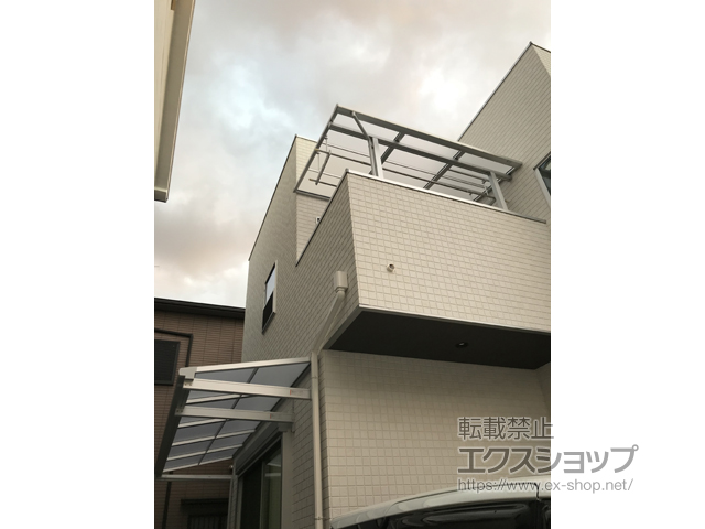 大阪府羽曳野市ののバルコニー・ベランダ屋根 スピーネ F型 屋根タイプ 単体 積雪〜20cm対応 施工例