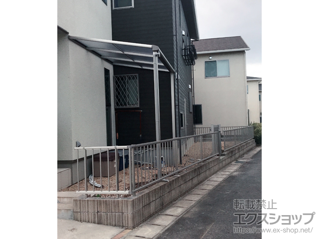 三重県津市ののフェンス・柵 ミエッタフェンス 防犯たて格子タイプ 自由柱施工 施工例