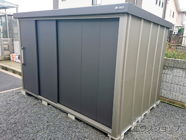 香川県丸亀市のの物置・屋外倉庫 エスケーエイト SK8-180 一般型 3000×2000×1940 SK8-180-GK 施工例