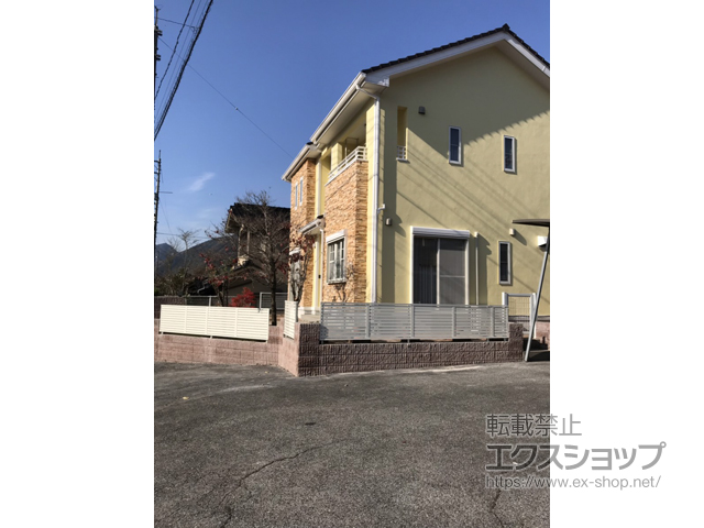 広島県広島市ののフェンス・柵 プレスタフェンス 7Y型 横スリット フリーポールタイプ 施工例