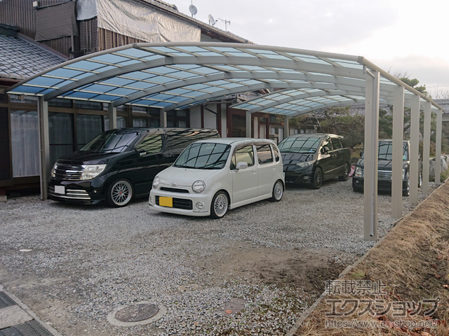 滋賀県犬上郡甲良町ののカーポート レイナトリプルポートグラン　積雪〜20cm対応 施工例