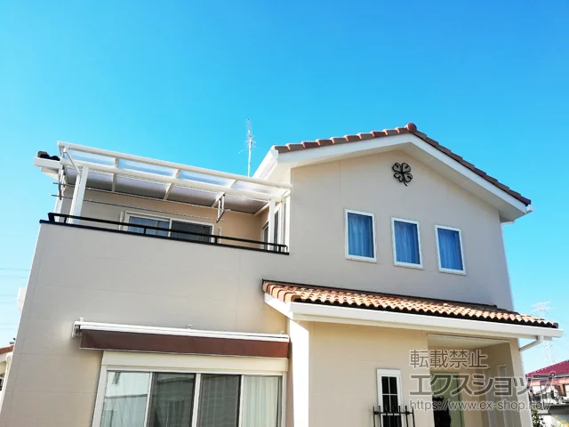埼玉県熊谷市のYKKAPのバルコニー・ベランダ屋根 ヴェクターテラス F型 屋根タイプ 単体 積雪～20cm対応 施工例