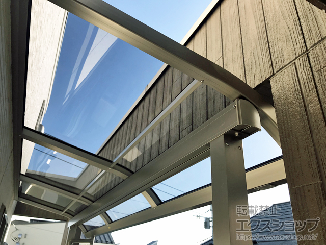 東京都西東京市ののバルコニー・ベランダ屋根 スピーネ R型 屋根タイプ 単体 積雪〜20cm対応 施工例