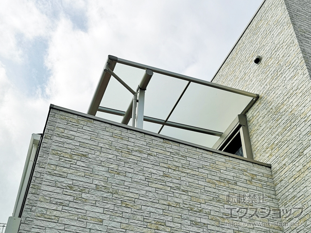 京都府宇治市ののバルコニー・ベランダ屋根 ヴェクターテラス F型 屋根タイプ 単体 積雪〜20cm対応 施工例