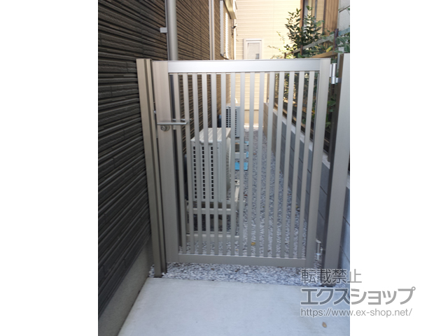 埼玉県さいたま市のの門扉 プレスタ門扉 4型 太たて桟 片開き 柱使用 施工例