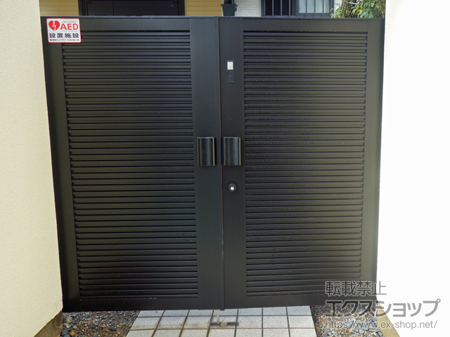 京都府京都市のの門扉 ライシス門扉 5型 横目隠し エントリーシステム[タッチキー]両開き 柱使用 施工例