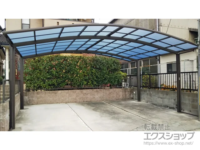 京都府京都市のLIXIL(リクシル)のカーポート ネスカR (ラウンドスタイル) ワイド 積雪～20cm対応 施工例