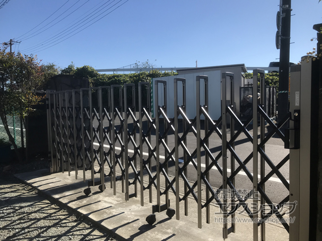 宮城県仙台市ののカーゲート トリップゲート RC型 ノンレール 片開き 36S 施工例