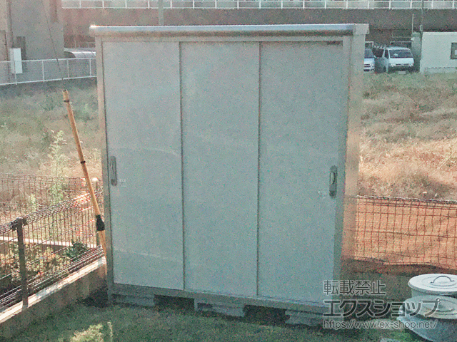 東京都西東京市のの物置・屋外倉庫 エスモ 一般型 1797×650×1959 ESE-1806A-PW 施工例