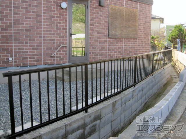 大分県大分市ののフェンス・柵 ミエッタフェンス 防犯たて格子タイプ 自由柱施工 施工例