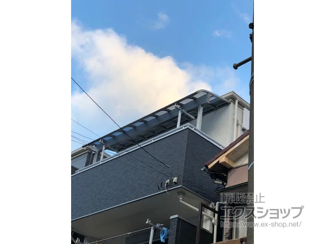 �_�ސ쌧���s��YKKAP�̃o���R�j�[�E�x�����_���� ���F�N�^�[�e���X R�^ 1500 �����^�C�v �P�� �ϐ�`50cm�Ή� �{�H��