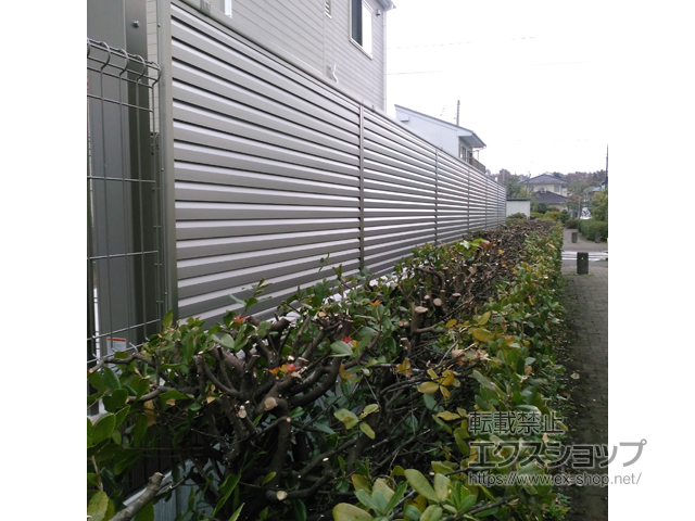 宮城県宮城郡七ヶ浜町ののフェンス・柵 ミエーネフェンス 目隠しルーバータイプ 自由柱施工 施工例