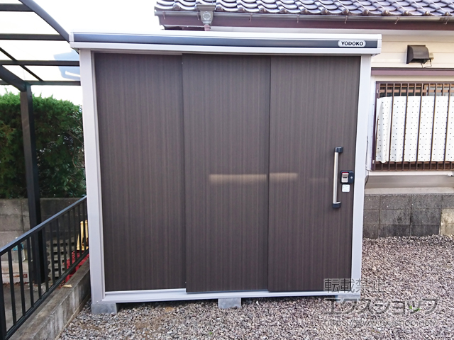 宮崎県日向市のの物置・屋外倉庫 エルモ 一般型 2220×1870×2118（LMD-2218） LMD-2218-DW 施工例