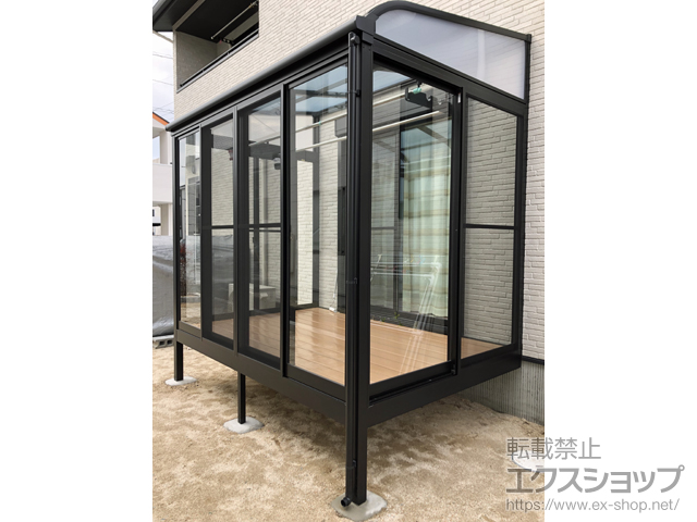 佐賀県神埼市ののテラス囲い・サンルーム サニージュ R型 床納まり ランマ無 積雪〜20cm対応 施工例