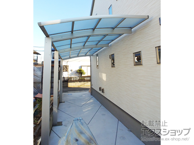 埼玉県草加市ののカーポート レイナポートグラン 延長　積雪〜20cm対応 施工例