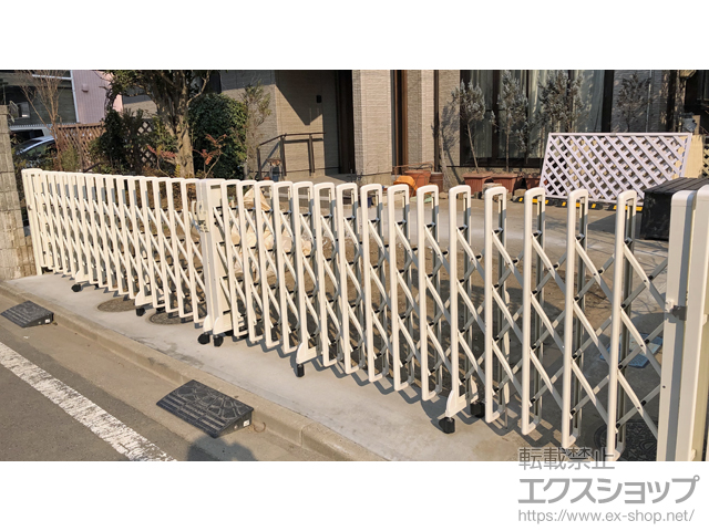 宮城県仙台市ののカーゲート レイオス1型 ノンレール 両開き 34-34Ｗ 施工例